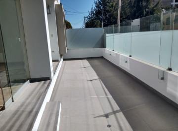 Departamento de 3 habitaciones, Arequipa · Vendo Dpto. de 170 m² en 1° Piso - Vallecito!