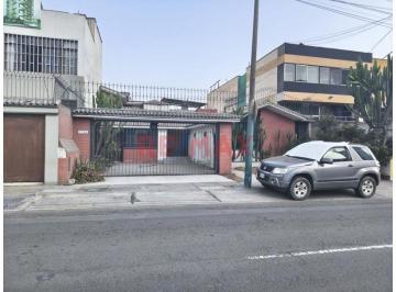 Terreno / Lote , Lima · - Se Vende Propiedad en La Av Javier Prado Frente Al Banco de La Nación