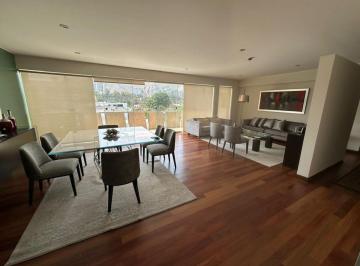 Departamento de 3 habitaciones, Lima · Lindo Duplex Muy Amplio, con Gran Terraza con Jardín y Piscina, Vista Calle!