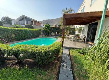 Casa de 4 habitaciones, Lima · Se Vende Linda Casa con Piscina en La Molina
