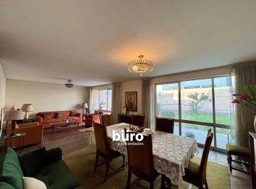 Casa de 4 habitaciones, Lima · Excelente Casa / Terreno en Venta en Corpac San Isidro