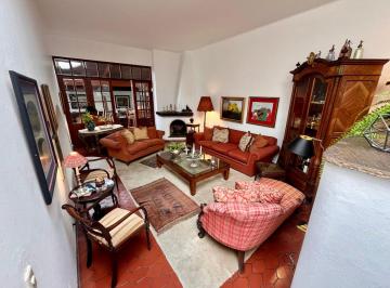 Casa de 4 habitaciones, Lima · Venta de Casa en Miraflores de 397 m² con Cochera