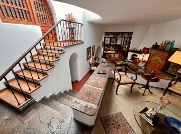 Casa de 4 habitaciones, Lima · Venta de Casa en Miraflores de 397 m² con Cochera