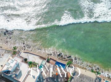 Casa · 639m² · Casa en Venta Como Terreno en Tercera Fila en Balneario de Punta Sal