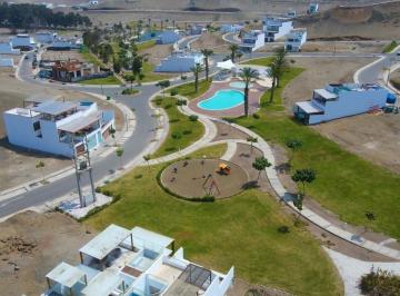 Terreno / Lote · 140m² · ¡Oportunidad Única! Venta de Terreno en Exclusivo Condominio de Playa Alto Bujama a un Super Precio.
