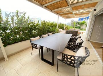 Departamento · 240m² · 4 Dormitorios · 2 Estacionamientos · Departamento Penthouse