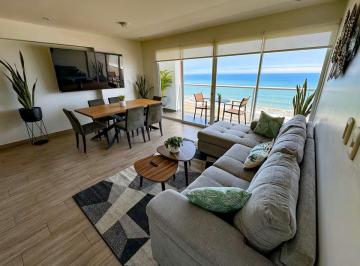 Departamento de 3 habitaciones, Lima · Apartamento con Vista Imponente Al Mar de 3 Dorm. en Malecon Grau