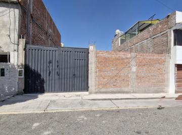 Fachada principal de la propiedad · Venta Terreno / Lote en Cayma S/. 342, 200