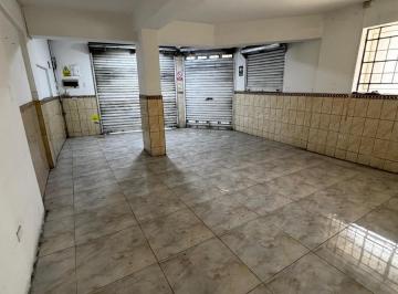 Local comercial · 80m² · Amplio Local en Esquina en San Martín de Porres
