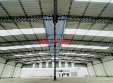 Nave industrial · 3700m² · ¡Se Vende Local Industrial en Lurín! 3,700 m² – Amplio, Estratégico y Listo Para Invertir