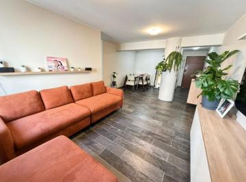 Departamento de 3 habitaciones, Lima · Venta de Departamento Remodelado en Miraflores