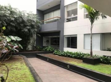 Departamento de 3 habitaciones, Lima · En El Corazón de Chacarilla Todo a Pie