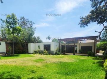 Casa · 1050m² · 4 Dormitorios · 5 Estacionamientos · Vendo Linda Casa en Av Alameda de La Molina Vieja N°3xx, Urb. La Molina Vieja, La Molina