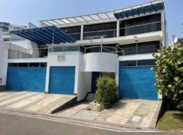Casa · 570m² · 7 Dormitorios · 12 Estacionamientos · Venta de Casa en Condominio Playa Las Lomas del Mar Km 121 Pan. Sur