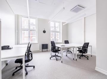 Oficina comercial · 30m² · Oficina Privada Adaptada a Las Necesidades Únicas de Tu Negocio en Lima, Sky5