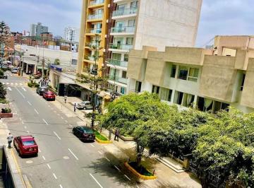 Departamento · 66m² · 2 Dormitorios · 1 Estacionamiento · Venta Duplex 2 Habitaciones en Lince