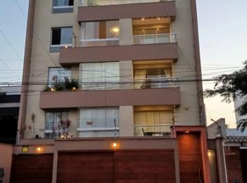Departamento 156m² Alquiler Santiago de Surco · Alquiler Lindo Dpto Amplio (156 M&sup2;) Muy Buenos Acabados, Linda Vista 4to Piso Cerca Parque Ascensor