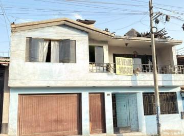 Casa de 4 habitaciones, Lima · Venta de Casa Como Terreno