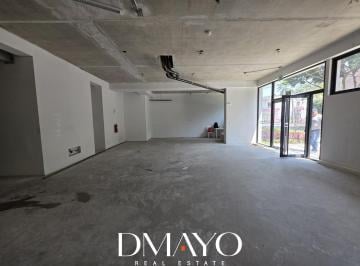 Local comercial · 124m² · 3 Estacionamientos · Local Comercial en Alquiler