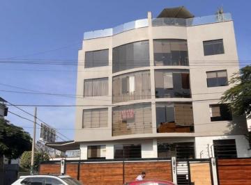 Departamento de 2 habitaciones, Lima · Vendo Lindo Dpto en Miraflores 135 m² 3 Dorm con 2 Cocheras y Deposito