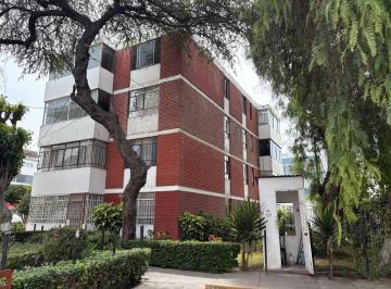 AVENIDA BOLOGNESI PUERTA 1 · Departamento de 4 Habitaciones de 107 m² Res. Pascual Saco Chiclayo