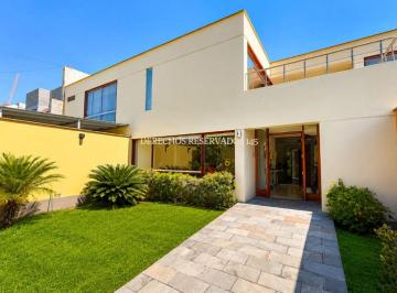 Casa 476m² Venta San Isidro · Linda Casa de At. 476 m² en Venta en Corpac - San Isidro