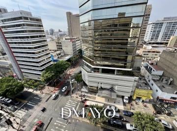 Oficina comercial · 138m² · 2 Dormitorios · Venta Departamento en Miraflores 138 m² - Zonificación Cm - Cocheras Abonado en Edificio.