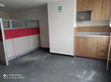 Oficina comercial , Lima · Oficina en Alquiler en Surco – 30 m² a Media Cuadra de Av Ayacucho