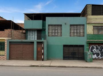 Terreno / Lote · 200m² · Venta de Terreno en Av Los Héroes, San Juan de Miraflores.
