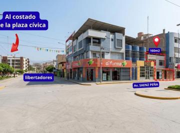 Casa · 230m² · 4 Dormitorios · Casa de 2 Pisos en Venta en Sáenz Peña Al Costado de La Plaza cívica.(K. Rojas)