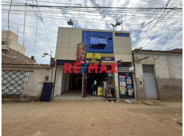 Local comercial · 245m² · 2 Dormitorios · Local Comercial en Alquiler en chiclayo.(C. Huaman)