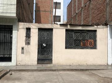 Casa de 2 habitaciones, Lima · Cerca Palmeras/casita 1 Piso Como Terreno/ Parque