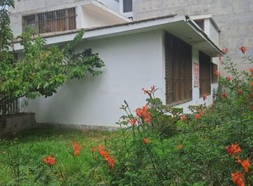 Casa de 5 habitaciones, Lima · Vendo Casa C/ Terreno F/parque Aurora Miraflores (At. 405 M²)