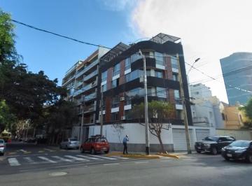 Hotel de 16 habitaciones, Lima · Venta Edificio Miraflores, en Esquina, Rdm, Excelente Ubicacion