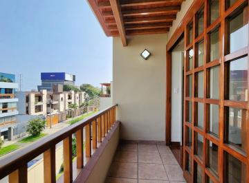 Casa · 243m² · 3 Dormitorios · 2 Estacionamientos · Casa 5