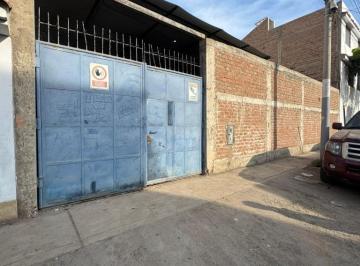 Local comercial · 348m² · Local en Los Cedros de Villa