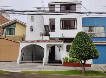 Casa de 7 habitaciones, Lima · Venta de Casa en San Miguel