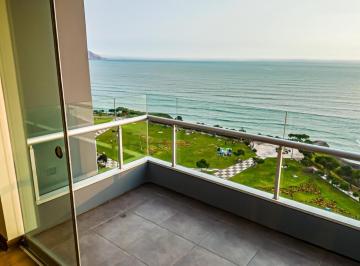 Departamento · 190m² · 3 Dormitorios · 2 Estacionamientos · Dpto. con Vista Al Mar en Miraflores
