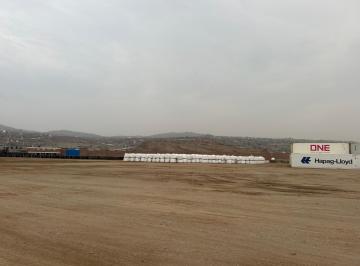 Terreno / Lote · 4000m² · Alquiler de Terreno Industrial en La Zona de Ventanilla en La Av Los Delfines