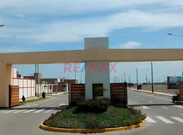 Terreno / Lote · 120m² · Terreno en Venta en Urb. La Ensenada II etapa.(T. Eneque)