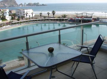 Terraza con vista la mar · Departamento en Santa María del Mar – Vista Al Mar y Club Esmeralda | Fds, Sem