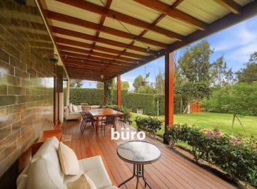 Casa de 4 habitaciones, Lima · Espectacular Casa de Campo en Venta con Piscina Cerca a Lima en Paso Chico Lurin
