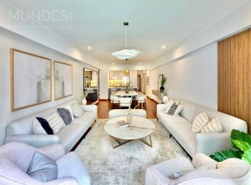 Casa · 155m² · 3 Dormitorios · 1 Estacionamiento · Venta de Departamento Miraflores