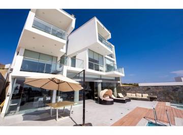 Casa · 452m² · 4 Dormitorios · Venta de Casa de Playa en Misterio – Asia