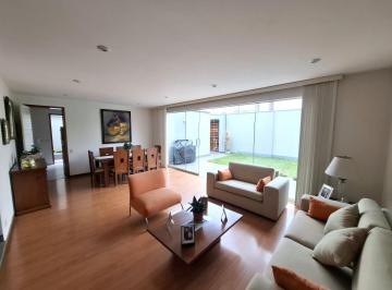 Casa de 3 habitaciones, Lima · Casa en Venta en Condominio en La Molina