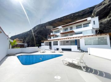 Casa de playa de 18 habitaciones, Cañete · Edificio 06 Departamentos Exclusivos con Estacionamientos y Piscina