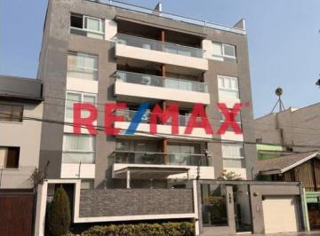 Departamento · 160m² · 4 Dormitorios · 2 Estacionamientos · Vendo Lindo Departamento Flat Frente a Parque