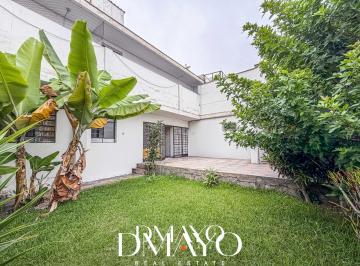 Casa · 517m² · Casa en Venta en Excelente Ubicación, 517 m², Para Remodelar, a Precio de Terreno, con Jardín