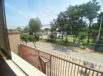 Casa de 8 habitaciones, Callao · Vendo Casa Frente a Parque Excelente Inversión Urb. El Olivar - Callao
