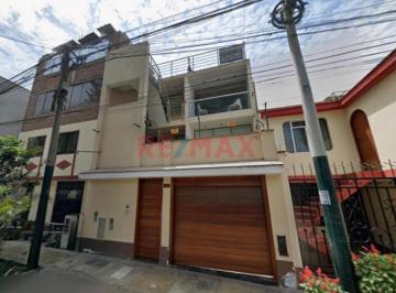 Departamento · 111m² · 3 Dormitorios · Vendo Departamento 111 m² en 2do Piso Frente a Parque en Surco